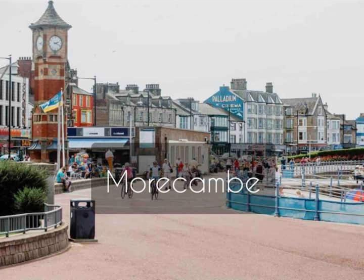 Lovely 2 Bedroom Modern Loft Apartment Sea View Morecambe Exterior photo